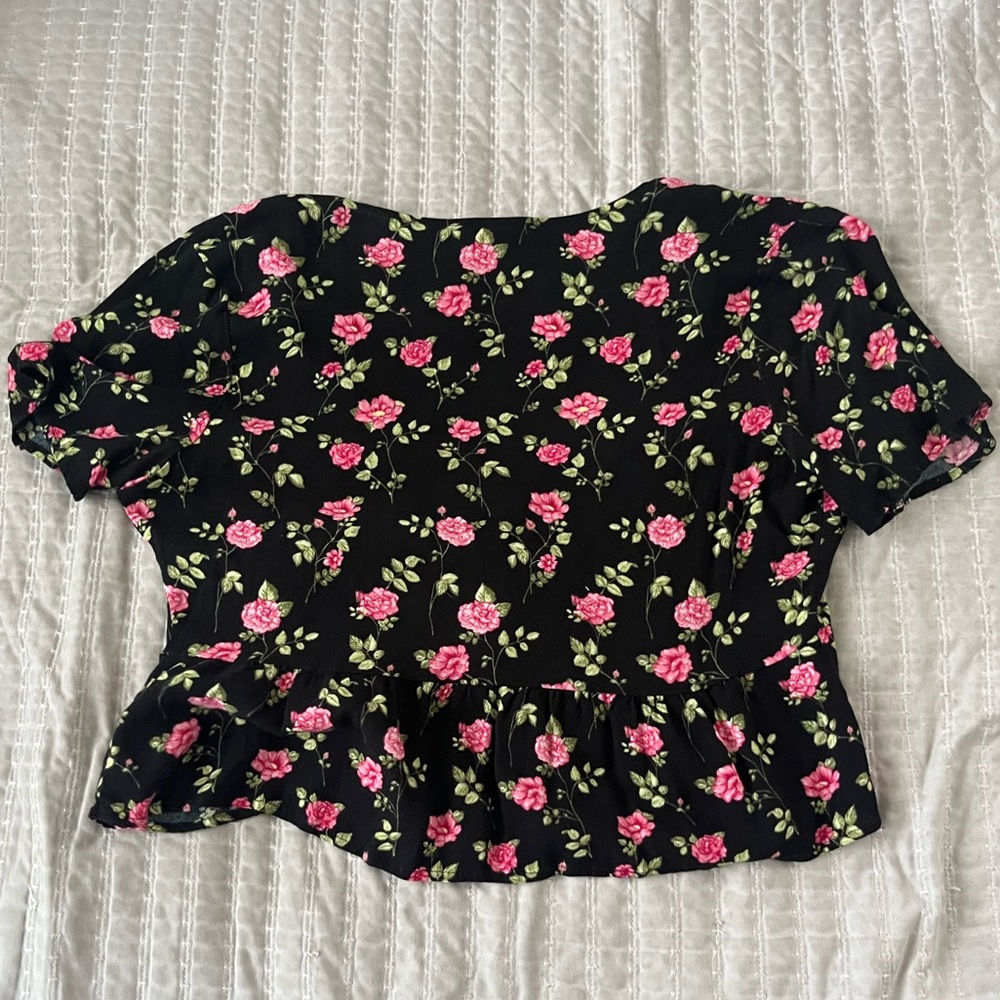 PacSun floral top - Picture 2 of 3